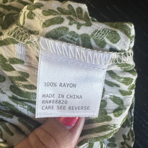 Haute Hippie Style Green White Boho Print Ruffle Sleeve Blouse 2X - Picture 4 of 5